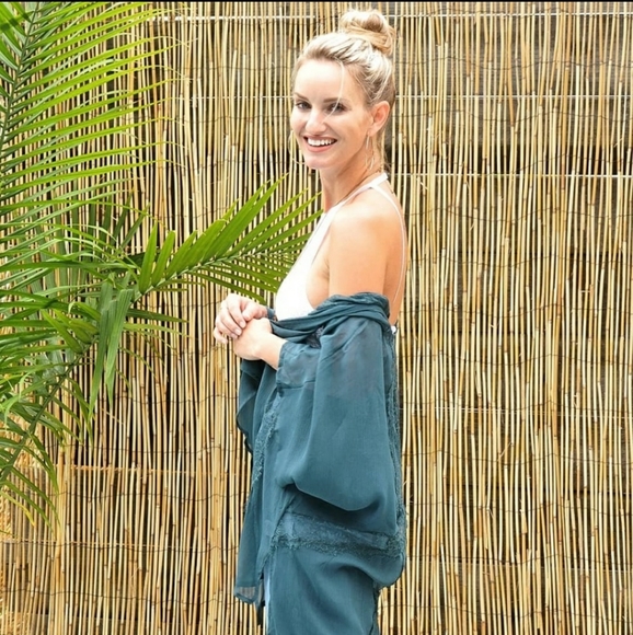 RELISTED Honey Belle lacy kimono wrap cardigan - Picture 6 of 7